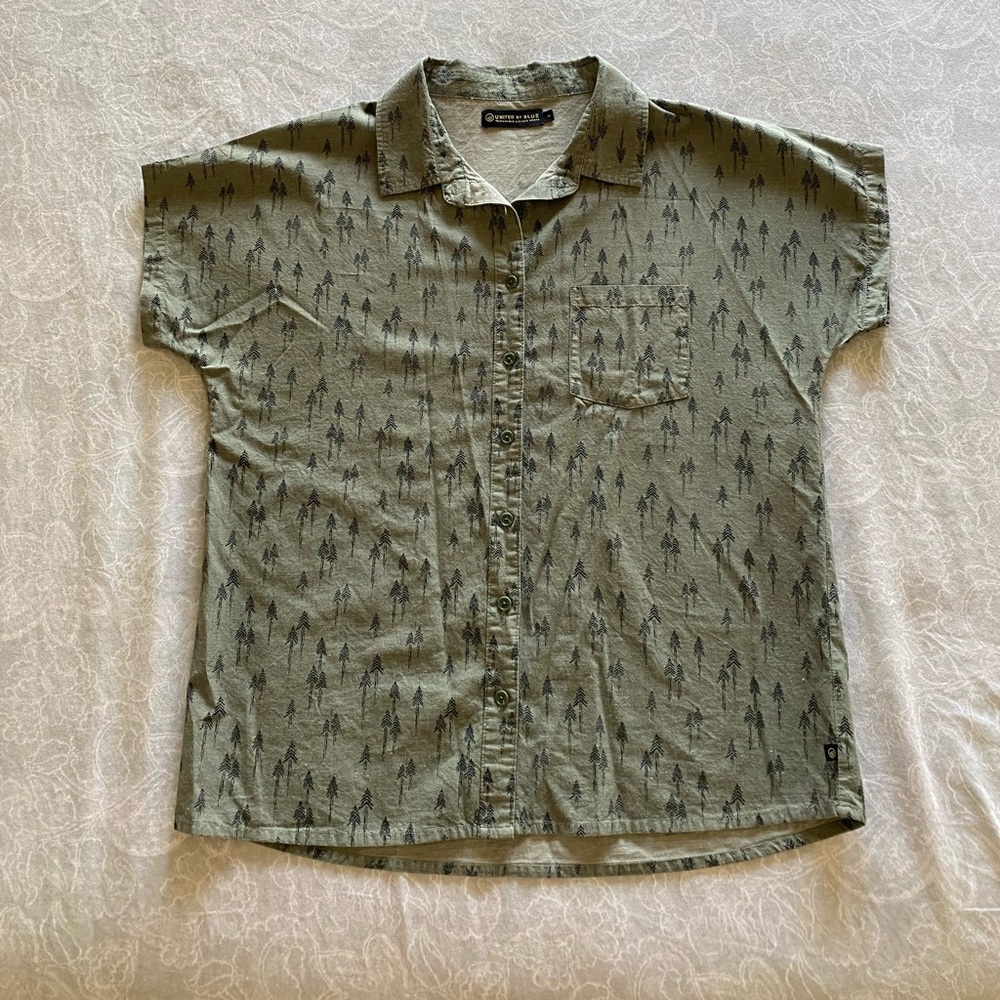 UNITED BY BLUE Women’s Button Down Shirt